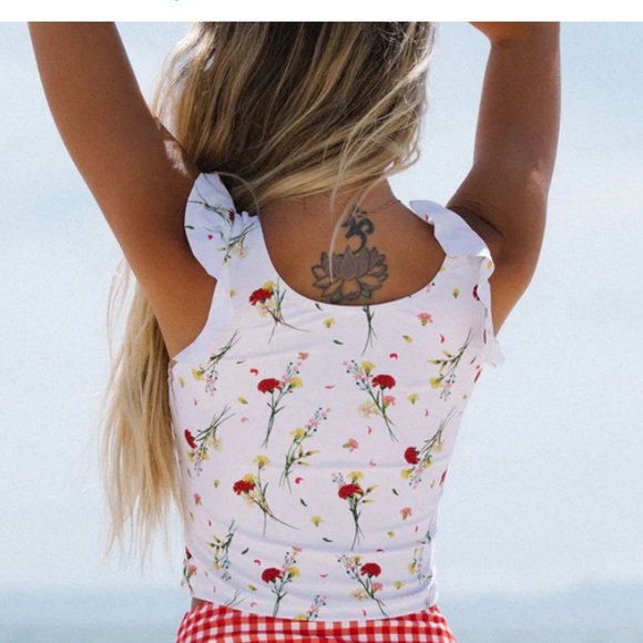 NWT Beachsissi Ruffle Shoulder Flower Swim Top. Size Small - Picture 2 of 9